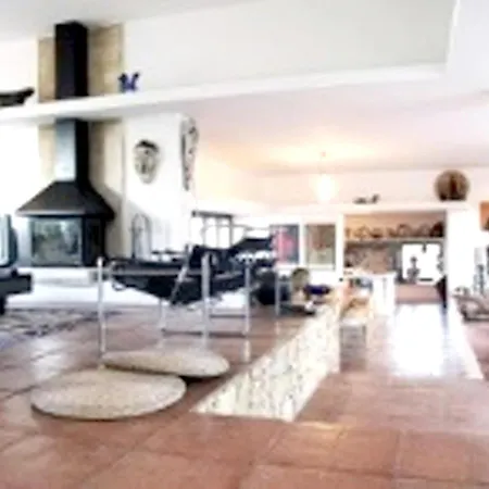 With 9 Bedrooms In With Wonderful Sea View Private Pool Furnished Garden 2 Km From The Beach *