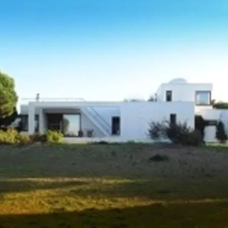 With 9 Bedrooms In With Wonderful Sea View Private Pool Furnished Garden 2 Km From The Beach * ססימברה